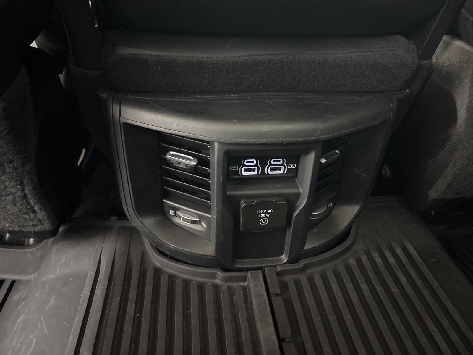 2021 Ram 2500 Laramie photo 26