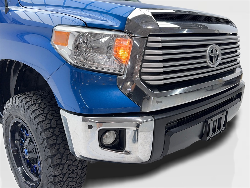 2017 Toyota Tundra Limited photo 3