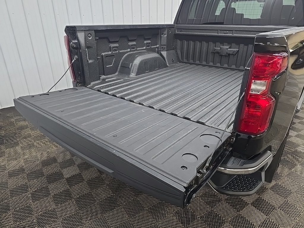 2020 Chevrolet Silverado 1500 LT photo 11