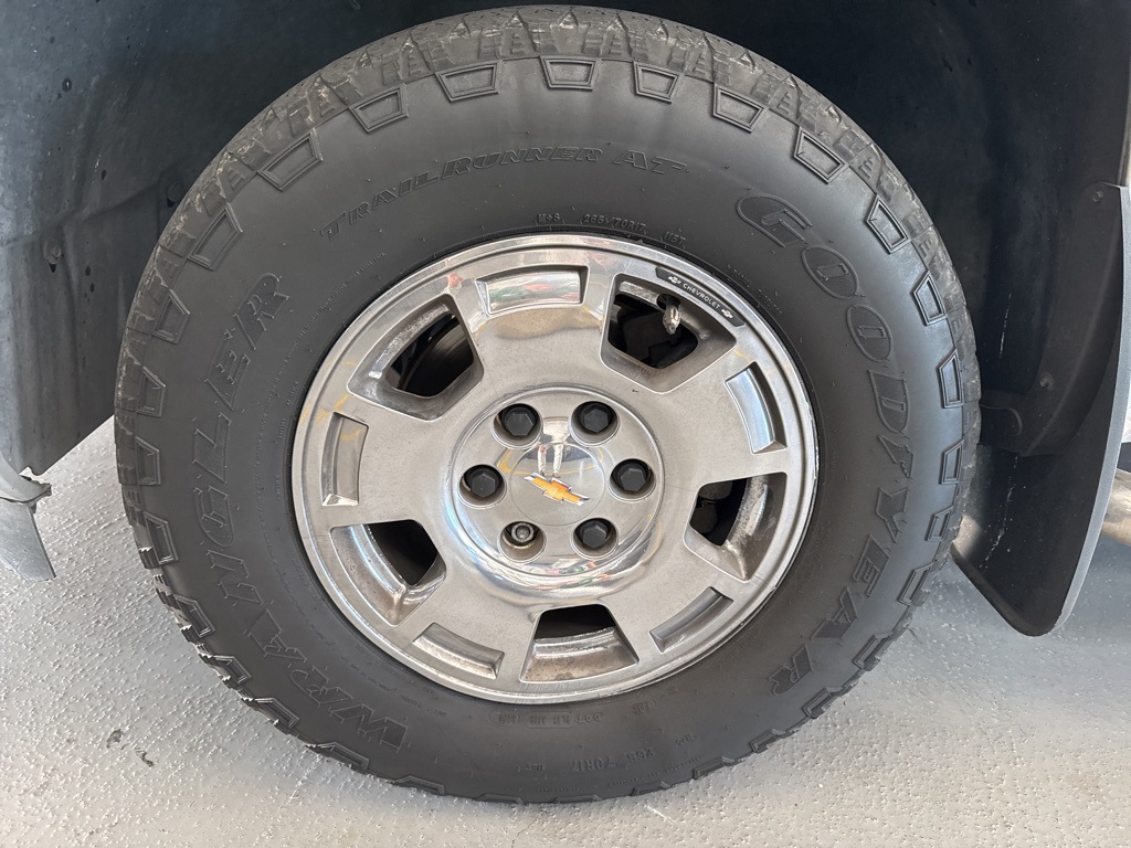 2010 Chevrolet Silverado 1500 LT photo 21