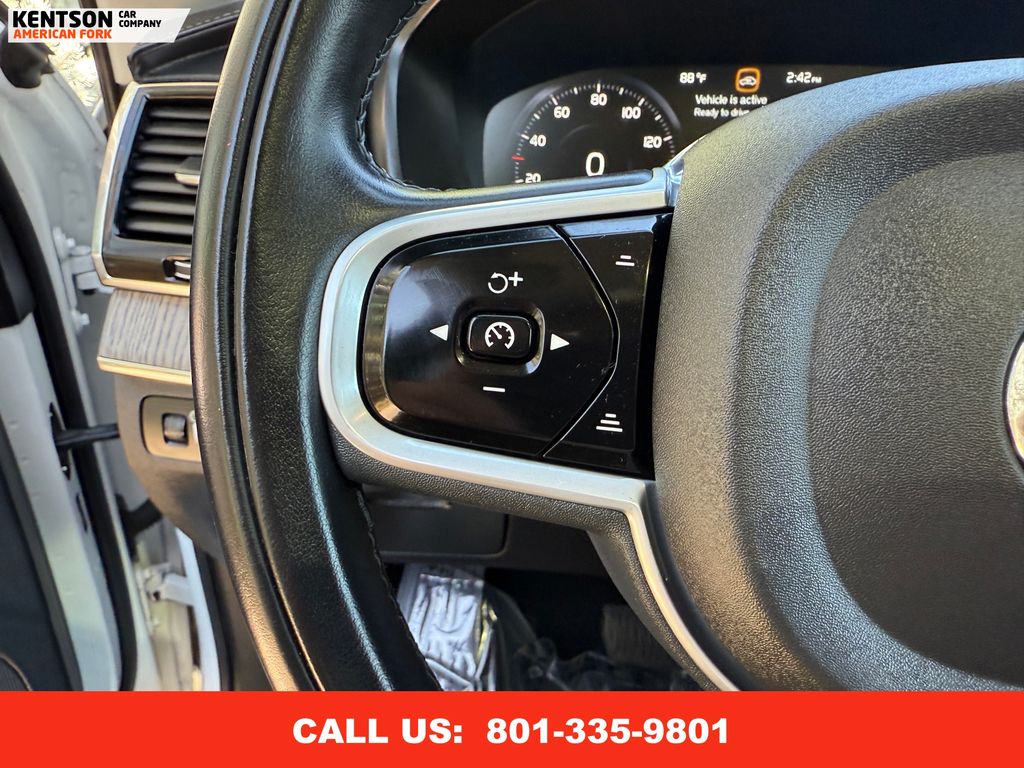 2022 Volvo XC90 Recharge T8 Inscription photo 18