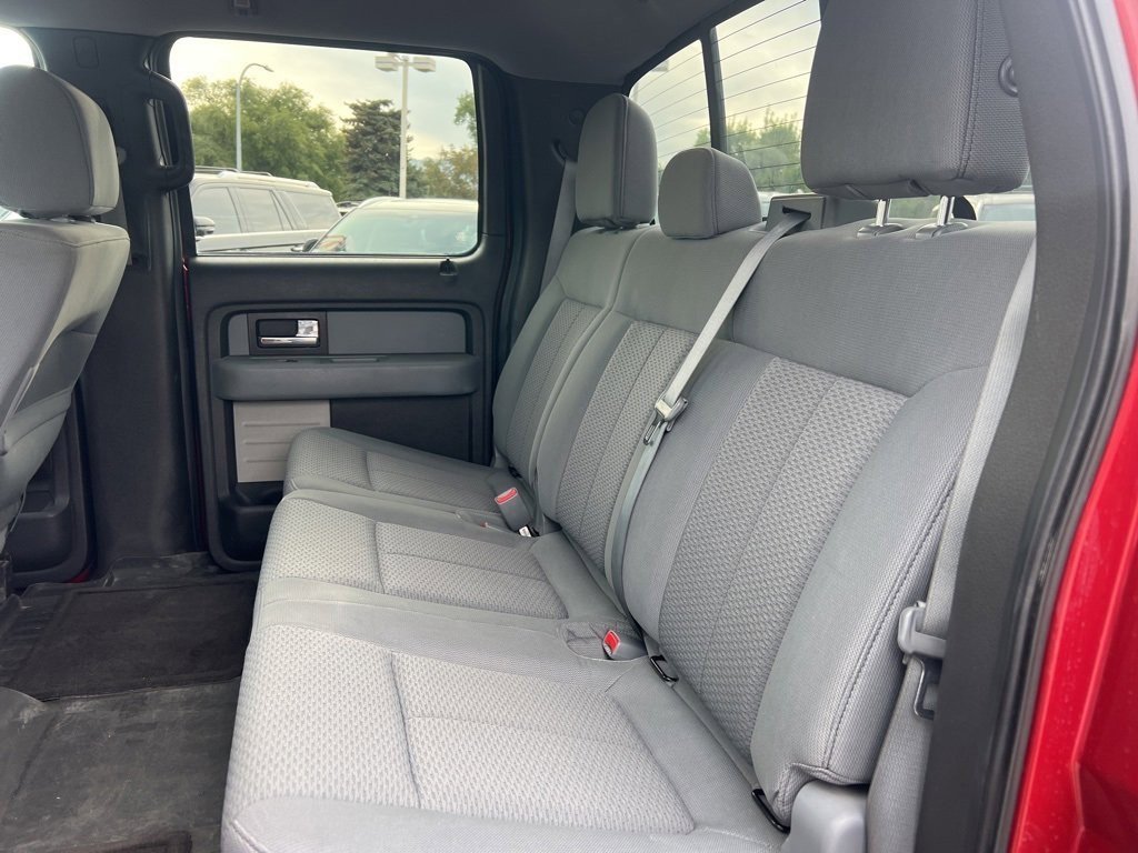 2013 Ford F-150 XLT photo 12