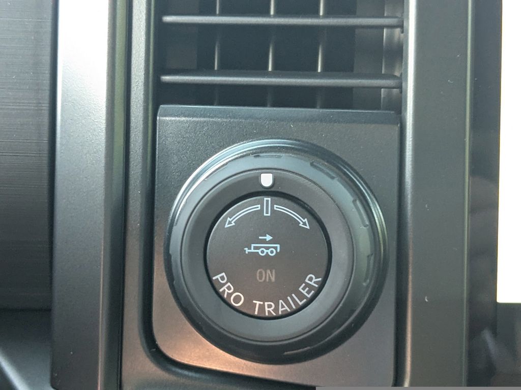 2025 Ford F-150 Tremor photo 25
