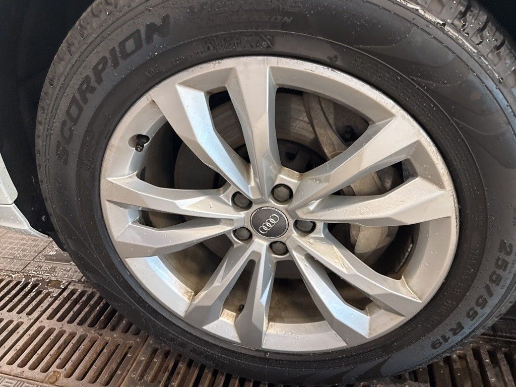 2018 Audi Q7 2.0T Premium Plus photo 4