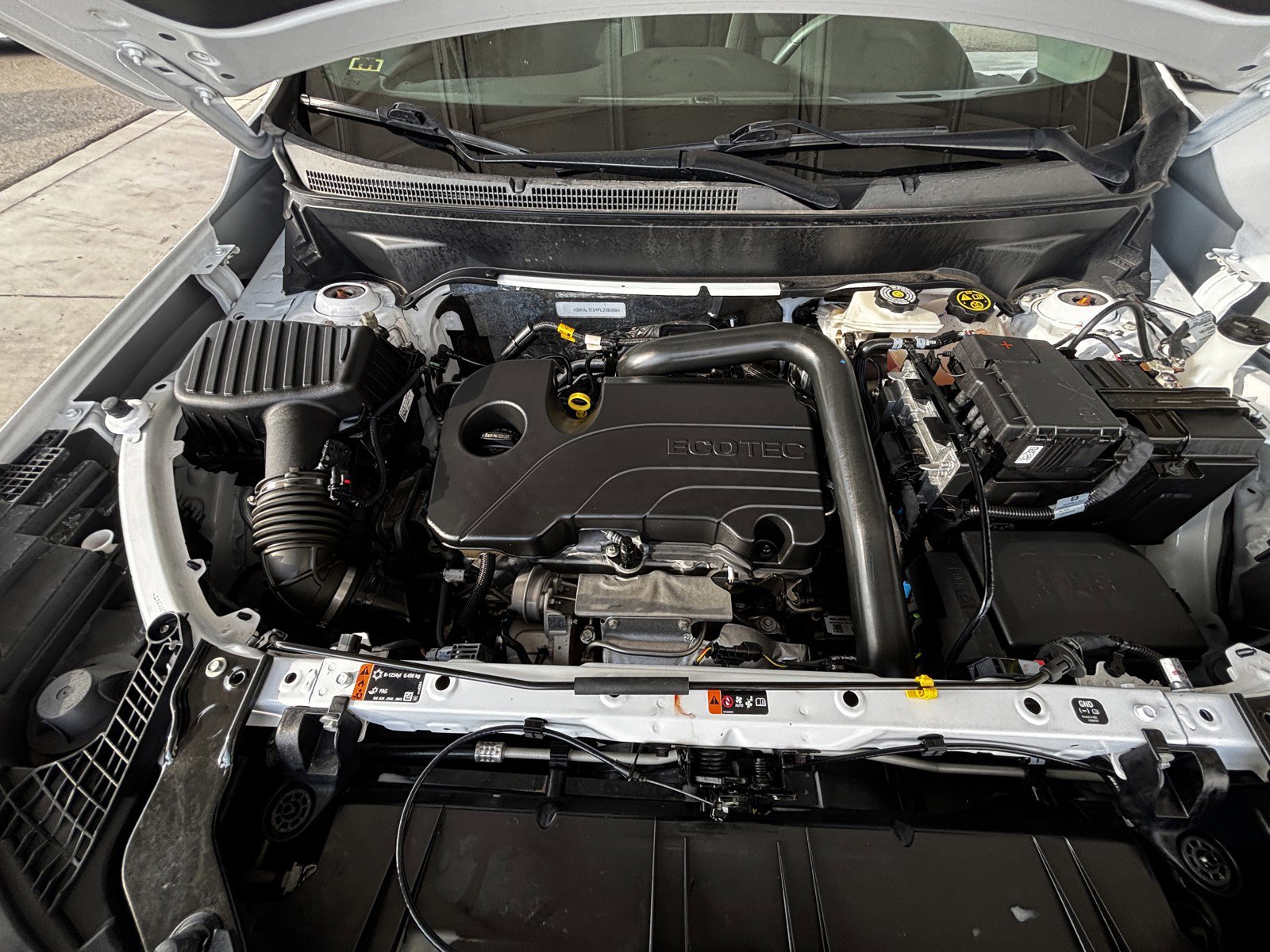 2023 Gmc Terrain SLE photo 25