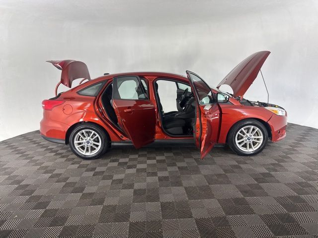 2018 Ford Focus SE photo 20