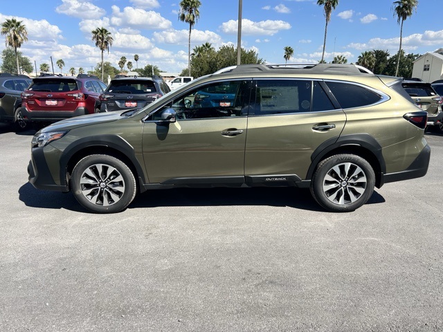 2025 Subaru Outback Touring XT photo 4