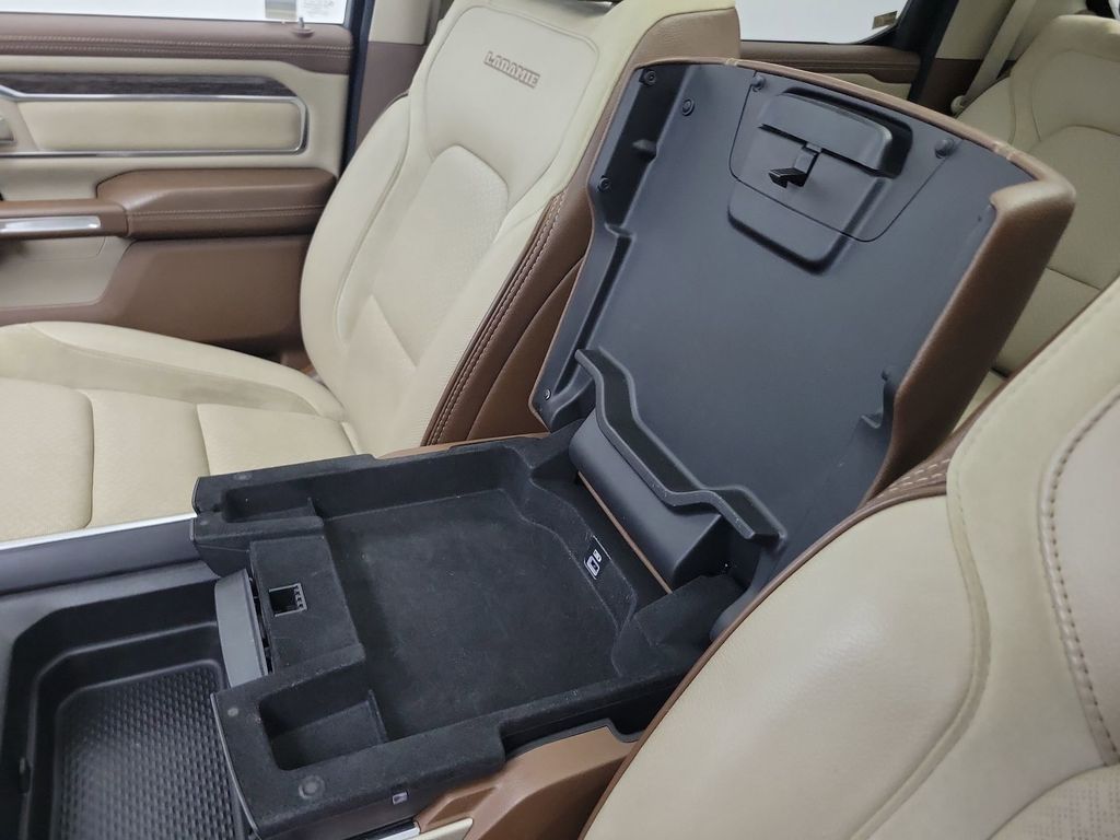 2020 Ram 1500 Laramie photo 29