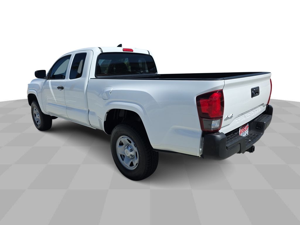2018 Toyota Tacoma SR photo 6
