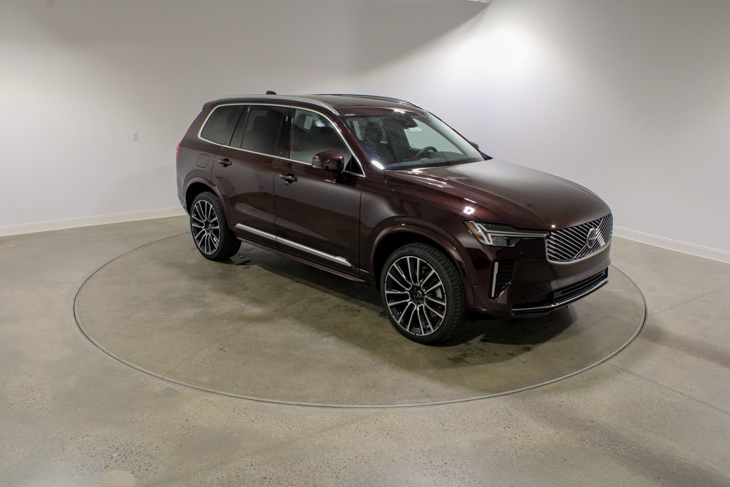2026 Volvo XC90 Plus photo 8
