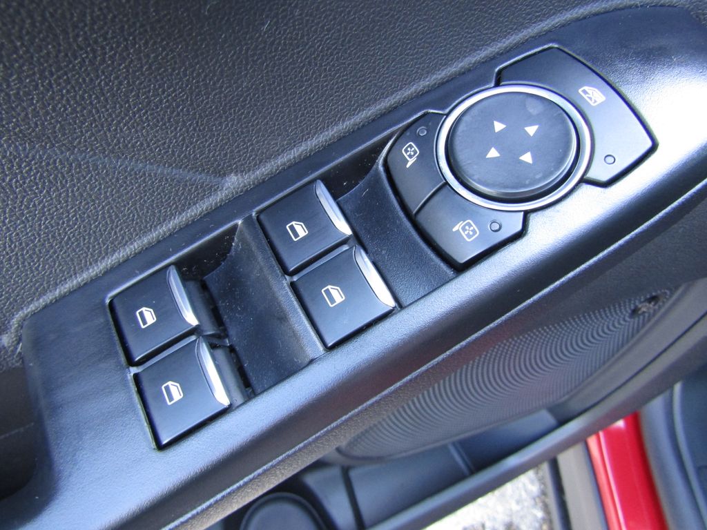 2025 Ford Escape ST-Line Select photo 25