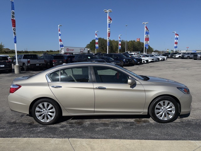 2015 Honda Accord EX-L photo 4