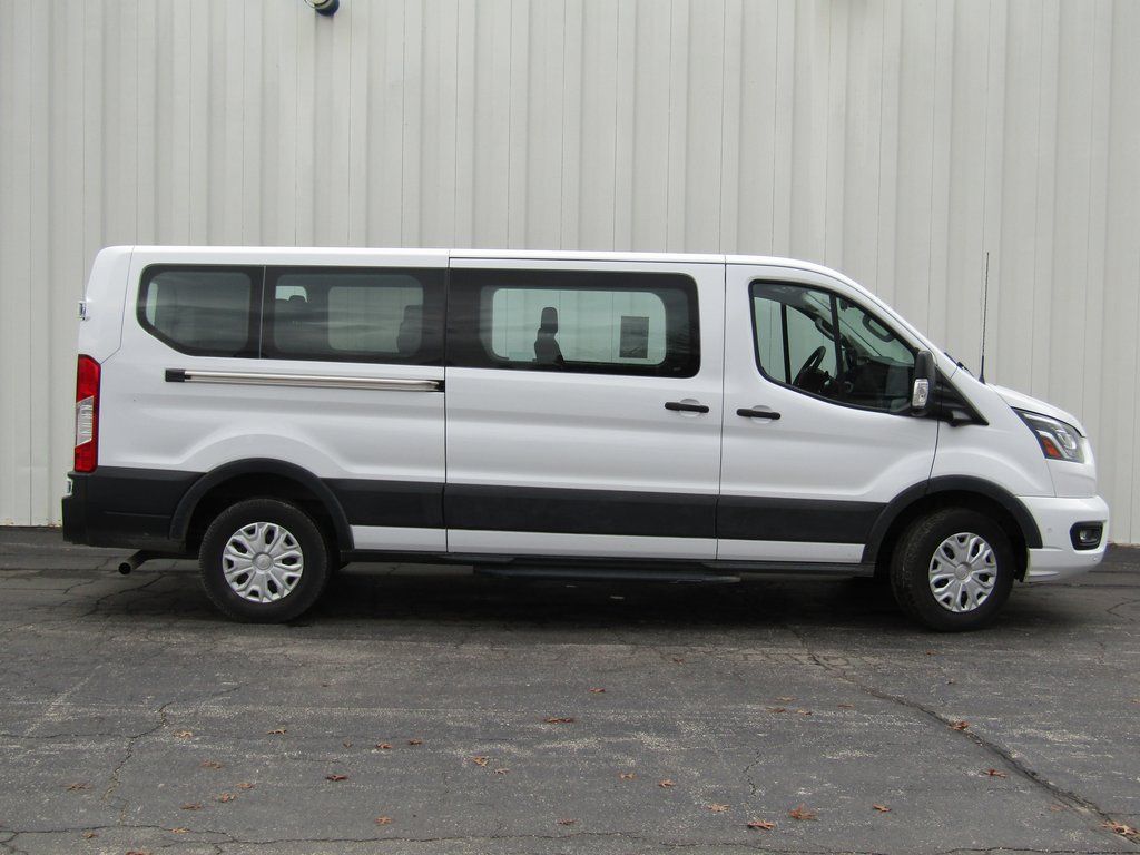 Used 2023 Ford Transit Passenger Van XLT with VIN 1FBAX2Y86PKA49275 for sale in Kansas City