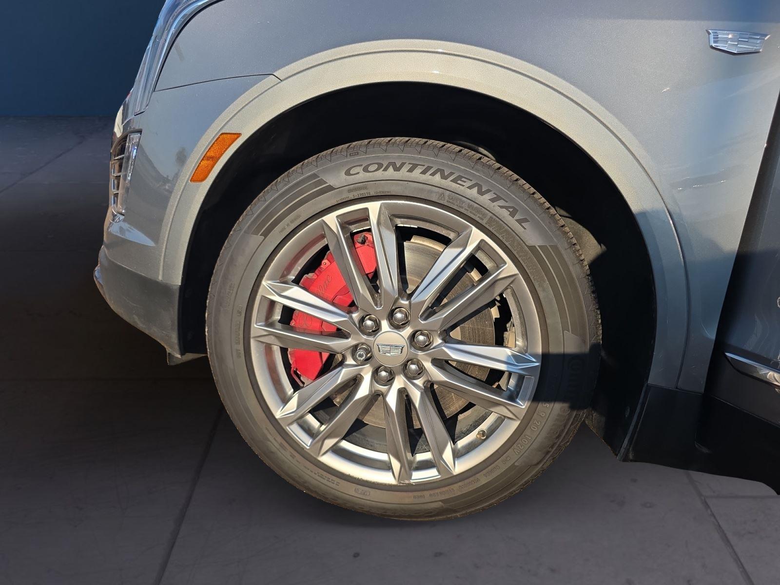 2023 Cadillac XT5 Sport photo 13