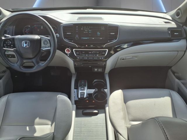 2022 Honda Pilot Touring photo 8