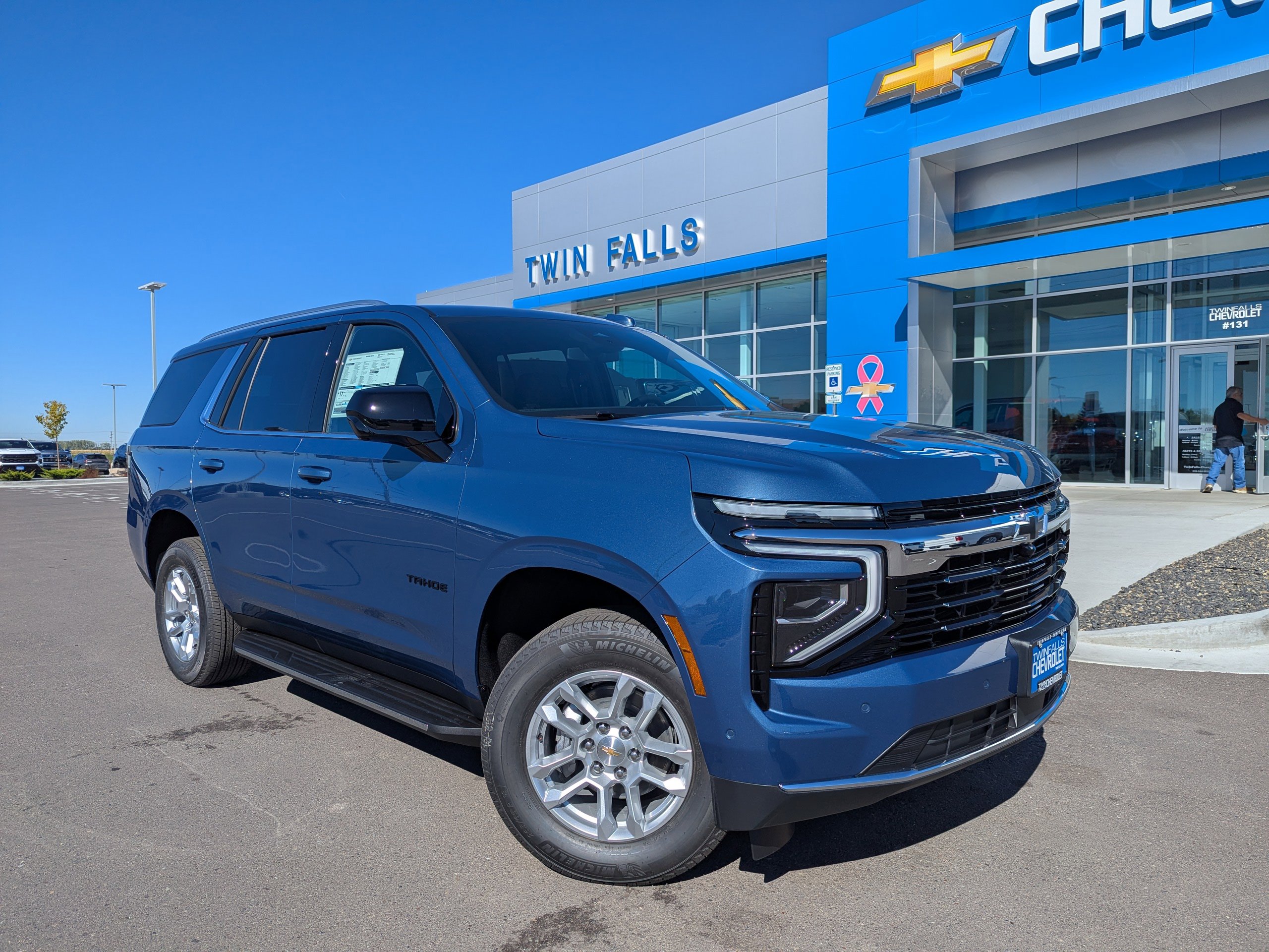 2026 Chevrolet Tahoe LS's photo