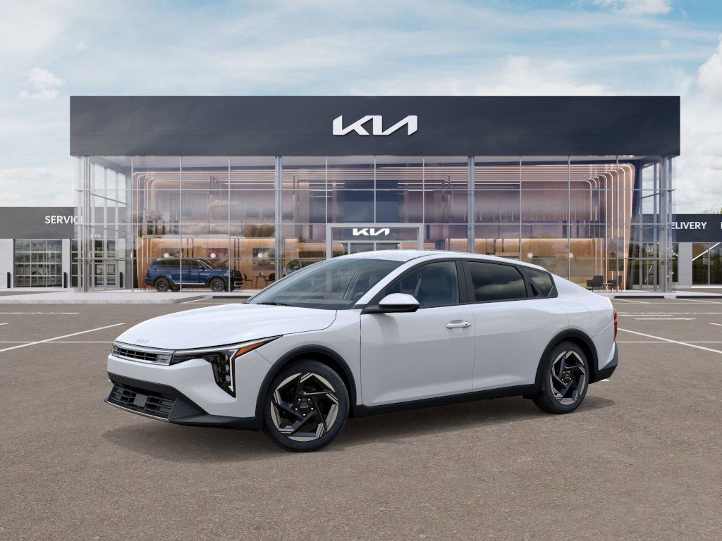 2025 Kia K4 EX photo 3