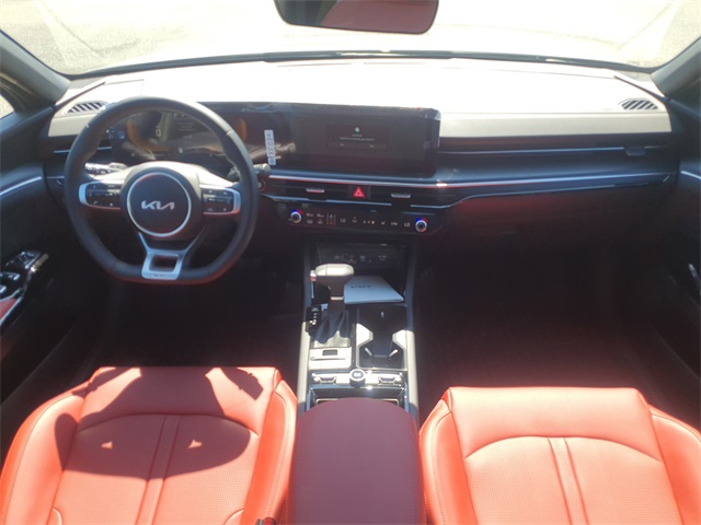 2025 Kia K5 GT-Line photo 11