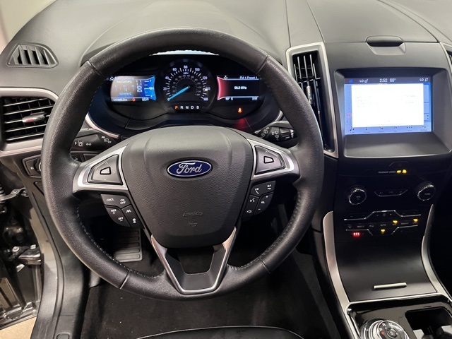 2019 Ford Edge SEL photo 15
