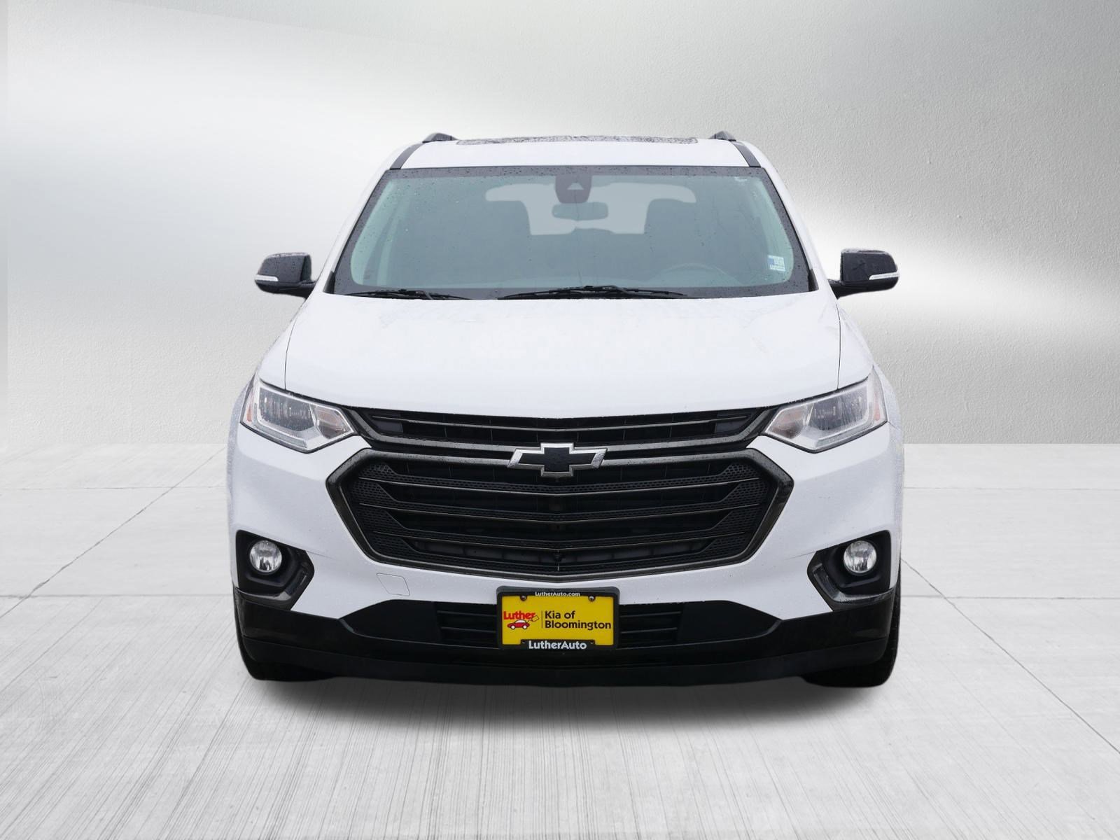 Used 2019 Chevrolet Traverse Premier with VIN 1GNEVKKWXKJ182525 for sale in Bloomington, Minnesota