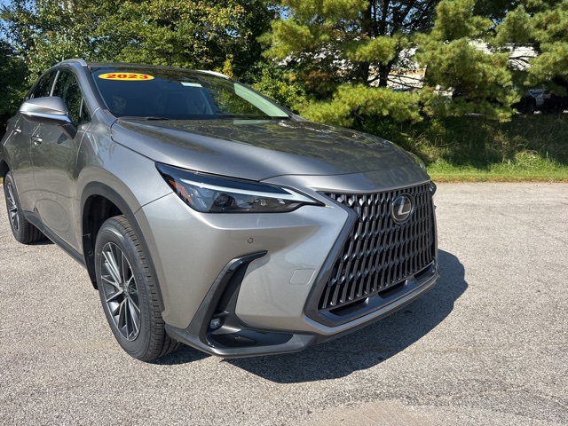 2023 Lexus NX 350 Premium photo 3