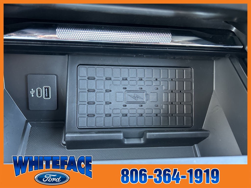 2025 Ford F-150 Lariat photo 27