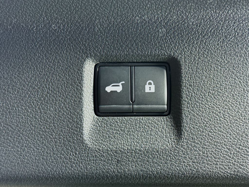 2023 Infiniti QX60 Luxe photo 30