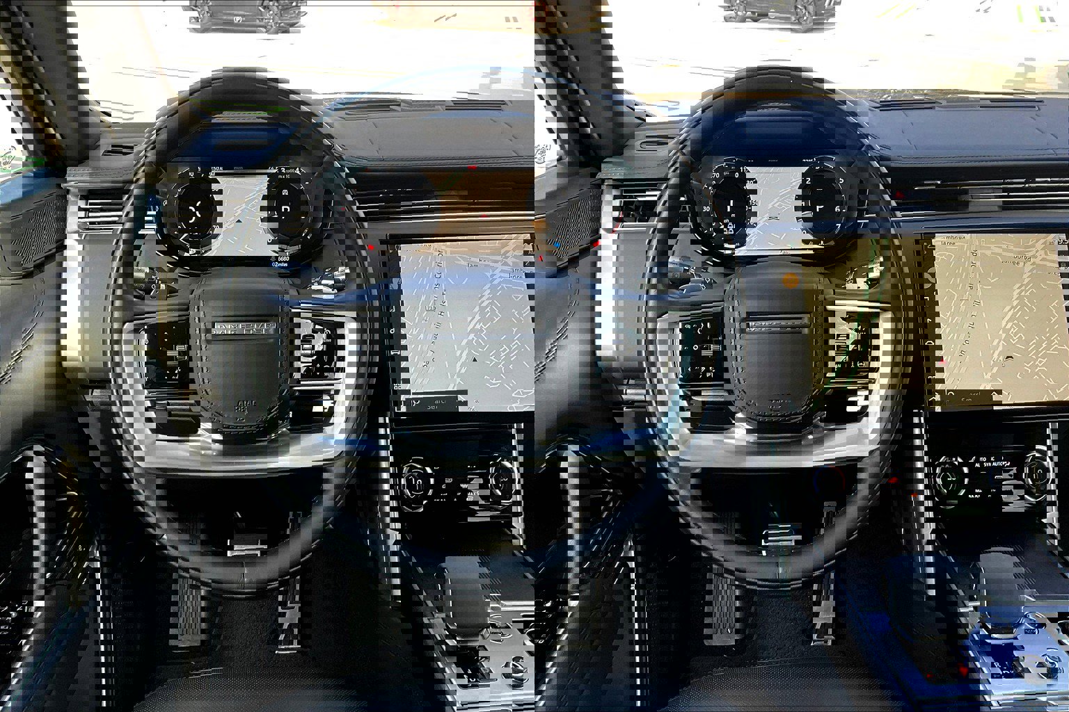 2022 Land Rover Range Rover First Edition photo 2