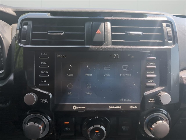 2024 Toyota 4Runner TRD Off-Road photo 20