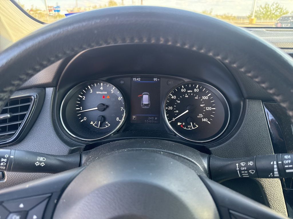 2020 Nissan Rogue S photo 9