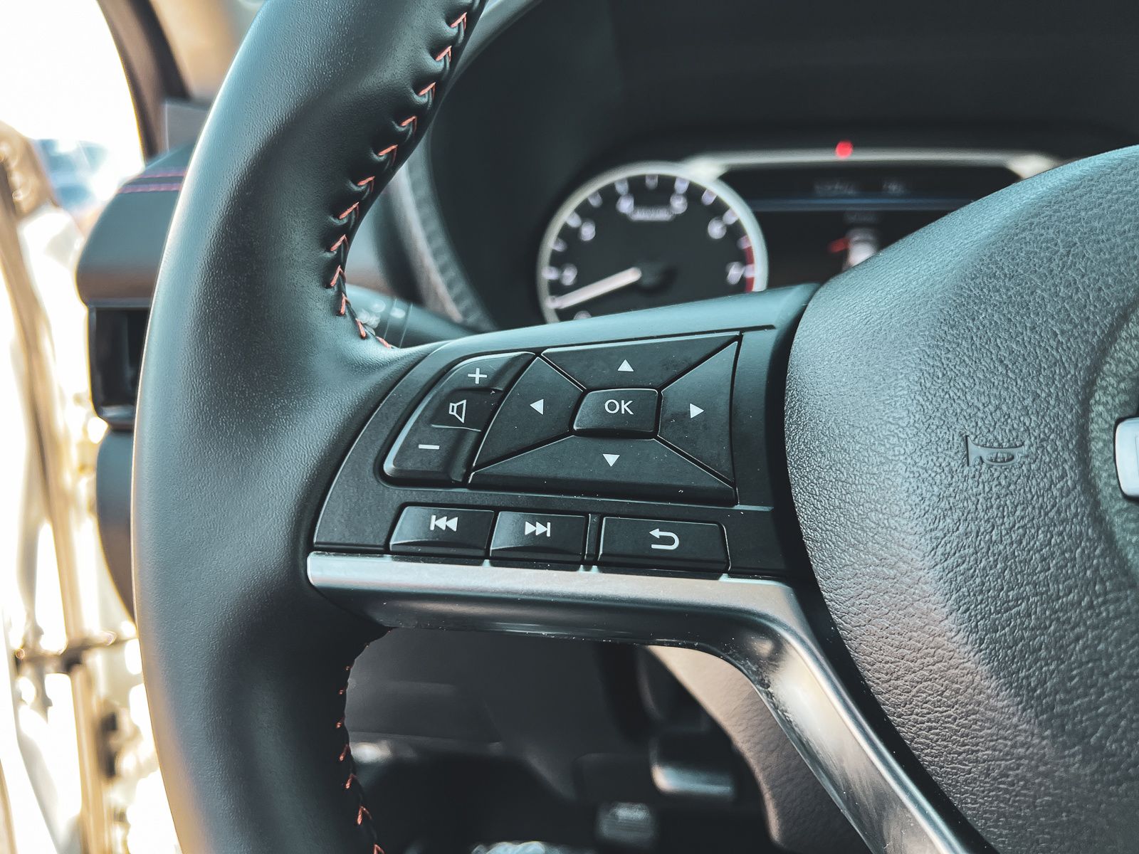 2025 Nissan Sentra SR photo 21