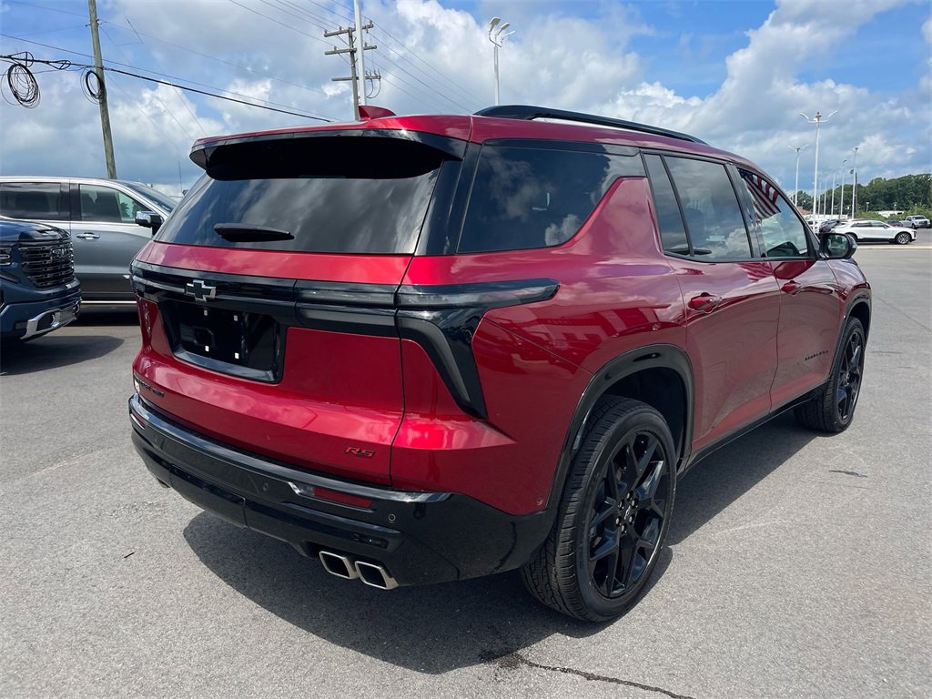 2024 Chevrolet Traverse RS photo 2