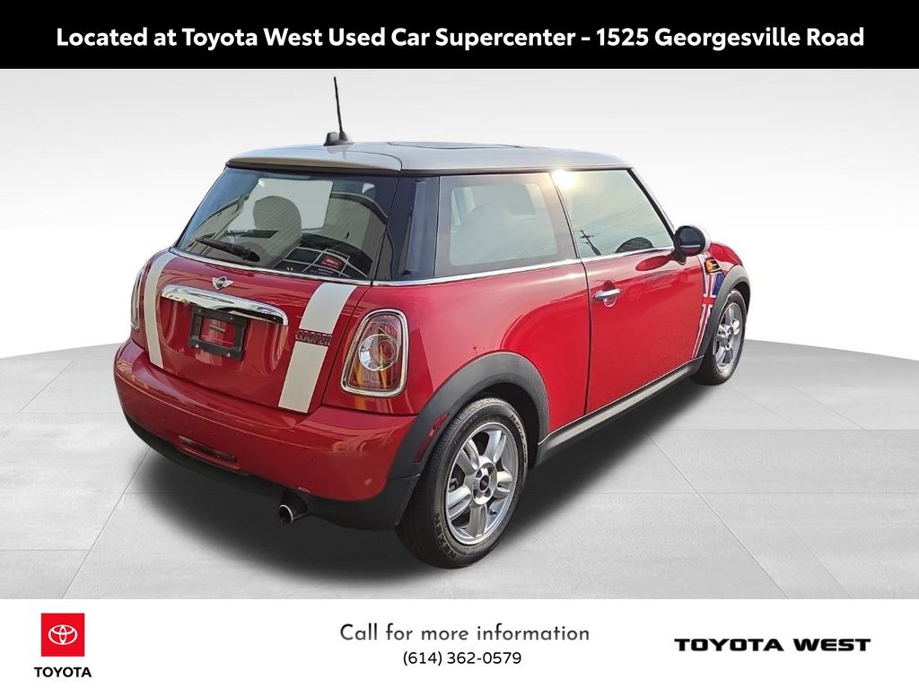 2013 Mini Cooper Base photo 6