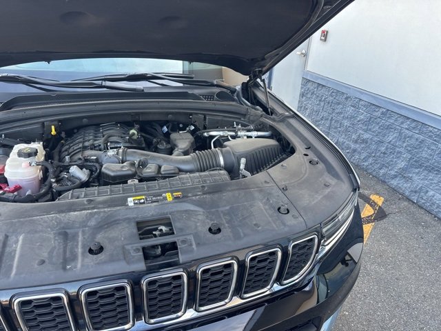 2022 Jeep Grand Cherokee Limited photo 16