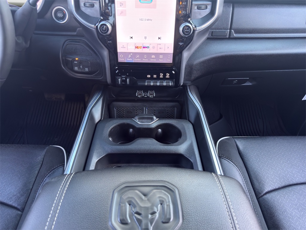 2025 Ram 2500 Laramie photo 15
