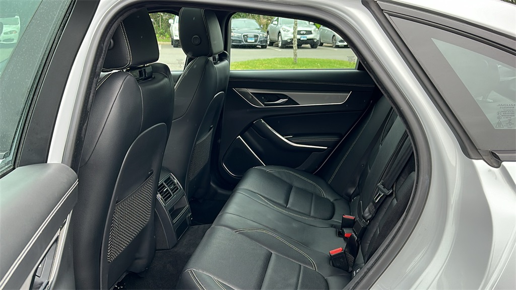 2021 Jaguar XF R-Dynamic SE photo 23
