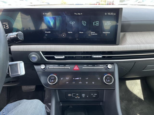 2025 Hyundai Sonata Hybrid SEL photo 12