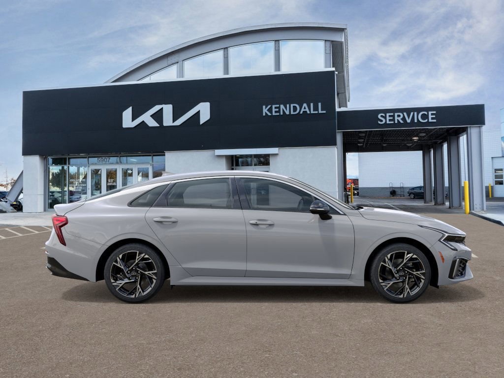 2026 Kia K4 GT-Line photo 3