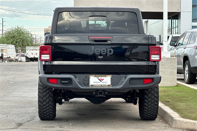 2021 Jeep Gladiator Willys photo 4
