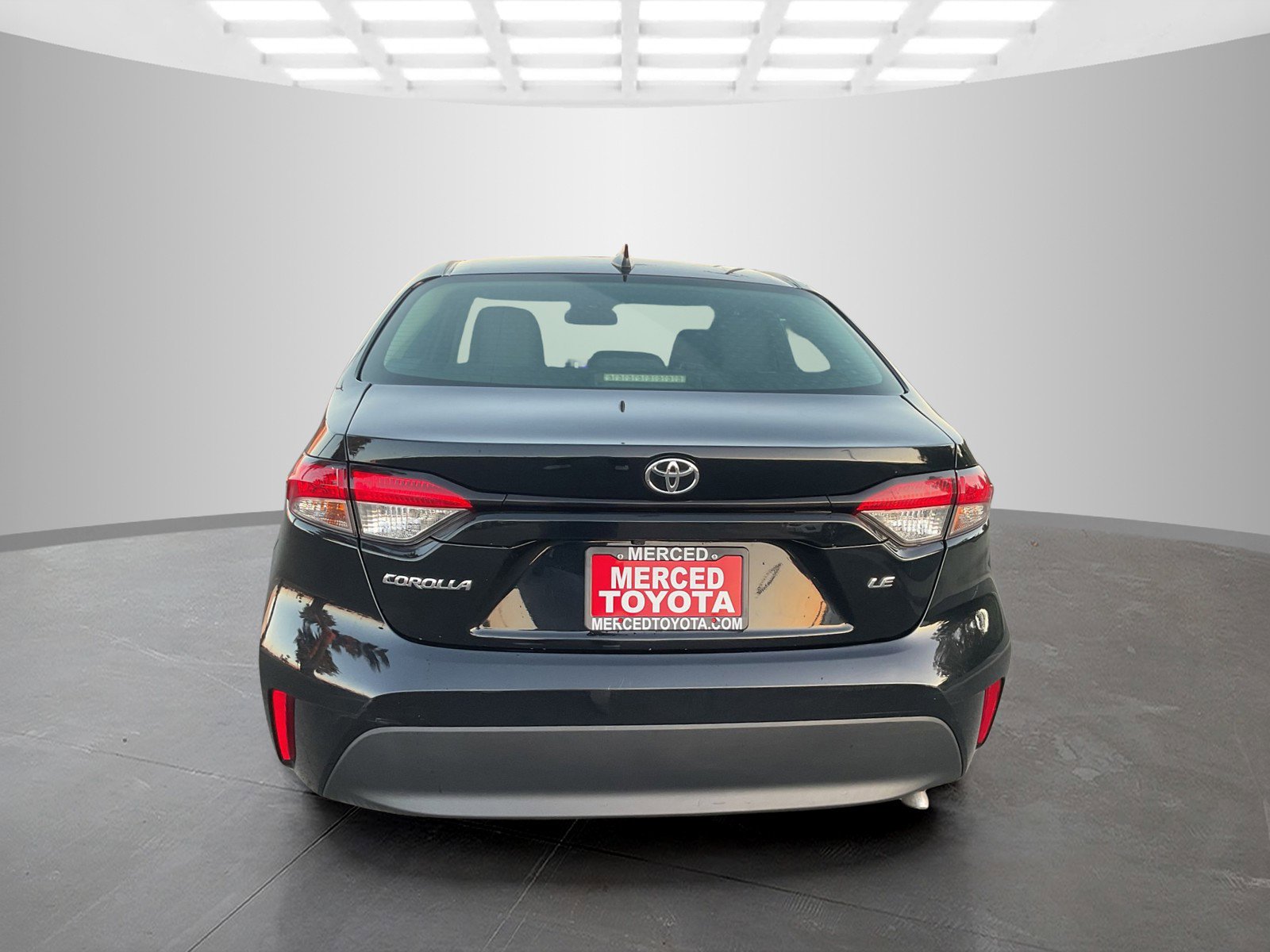 2023 Toyota Corolla LE photo 4