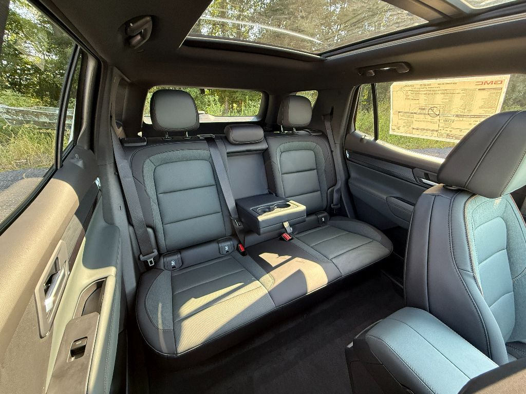 2026 Gmc Terrain AT4 photo 24