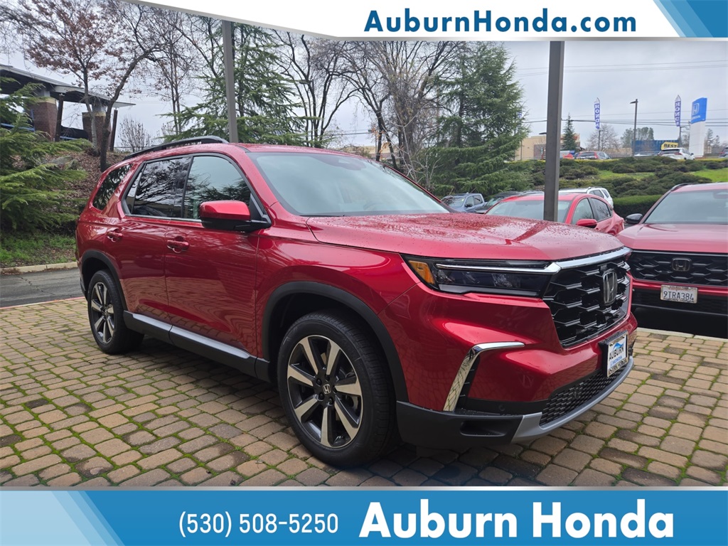 2025 Honda Pilot Touring's photo