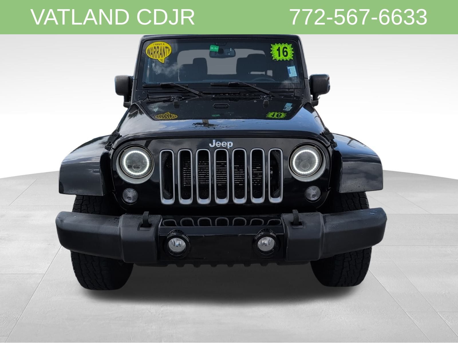 2016 Jeep Wrangler Sahara photo 2