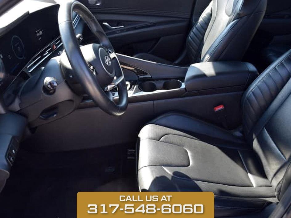 2024 Hyundai Elantra Limited photo 16