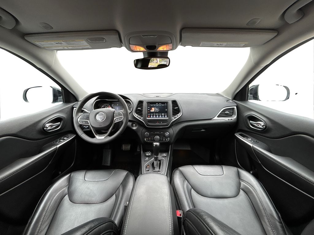 2022 Jeep Cherokee Latitude Lux photo 14
