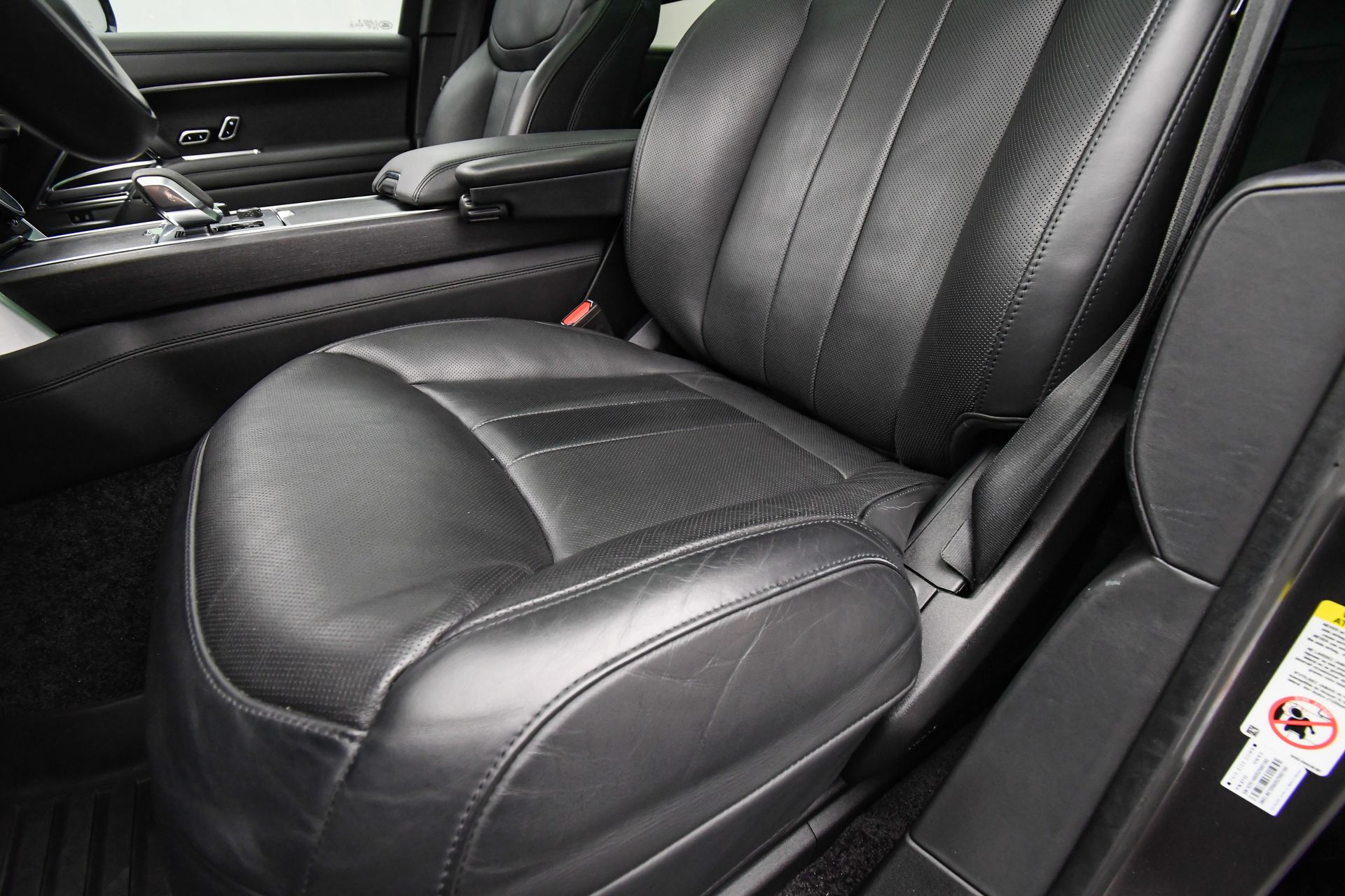 2022 Land Rover Range Rover First Edition photo 47