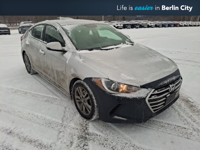 2017 Hyundai Elantra SE's photo