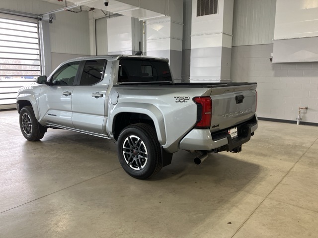 2024 Toyota Tacoma TRD Sport photo 3
