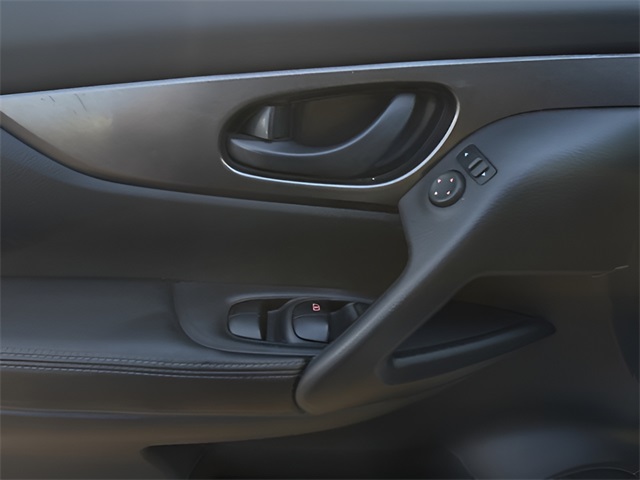 2020 Nissan Rogue Sport S photo 18