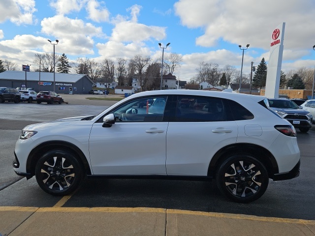 2026 Honda HR-V EX-L photo 3